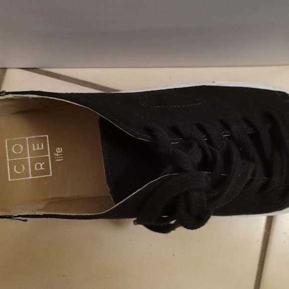 Code Life Black Shoes - Size 7 - Casual, Everyday Sneakers 🖤👟 - Picture 6 of 6